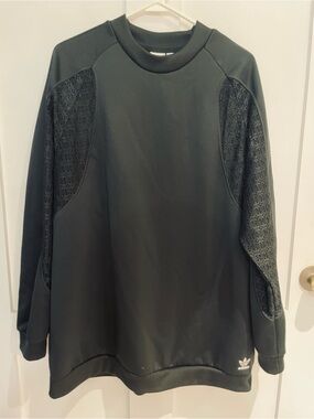 Adidas Women’s XL Black Lace-Panel Crewneck Sweatshirt EUC